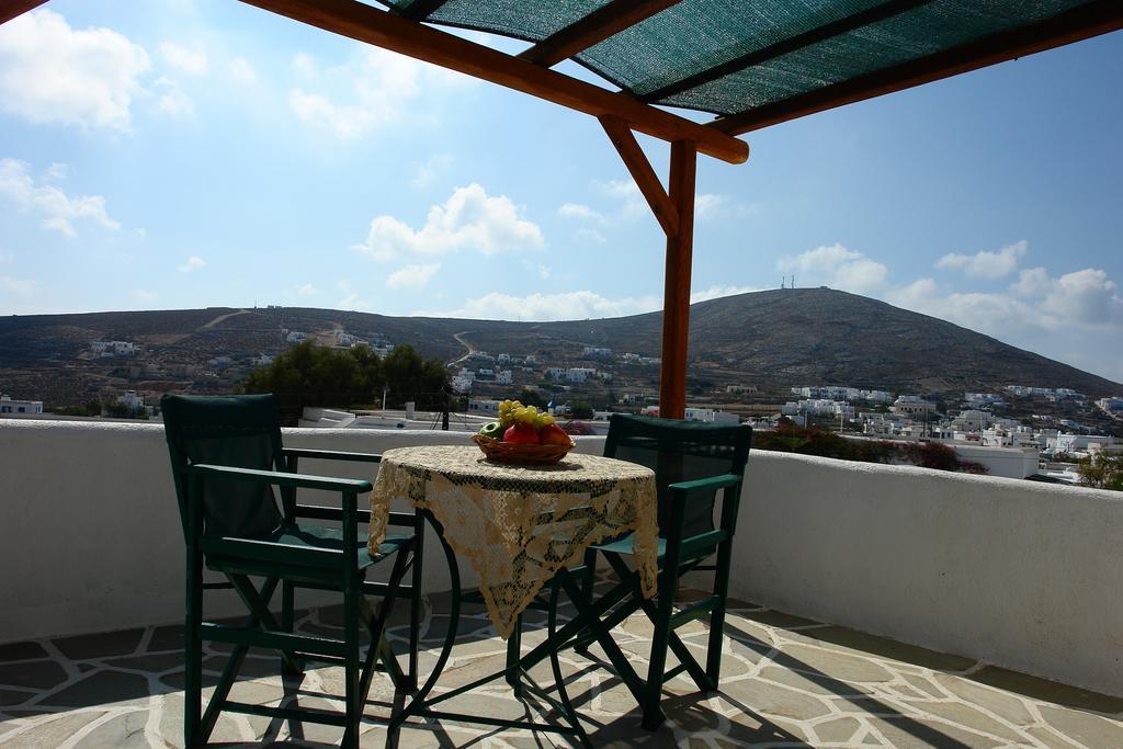 Irene Rooms Folegandros Island Номер фото