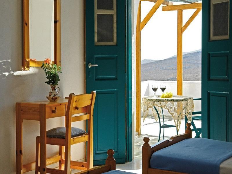 Irene Rooms Folegandros Island Екстер'єр фото